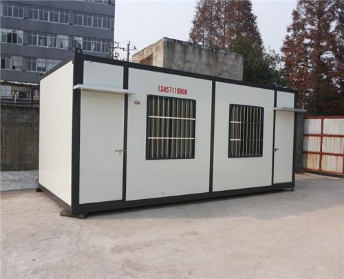 哈爾濱市香坊區(qū)順通集裝箱經(jīng)銷(xiāo)部